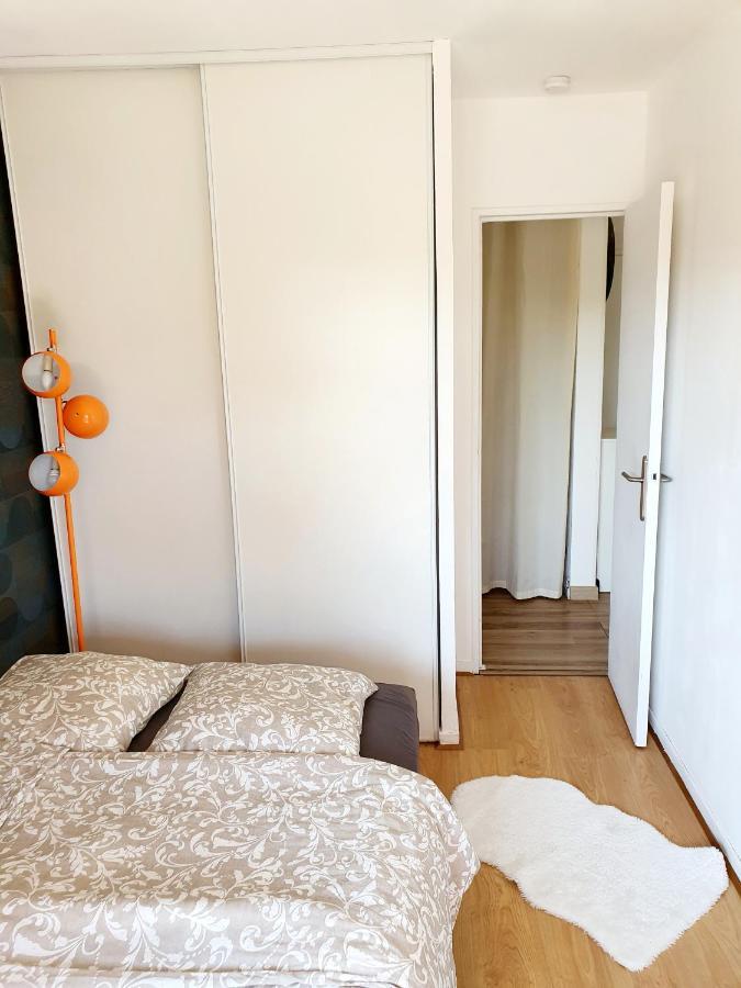 Bel Appartement A 50M De La Plage, 2 Pieces Climatisees, Parking Prive Антиб Экстерьер фото